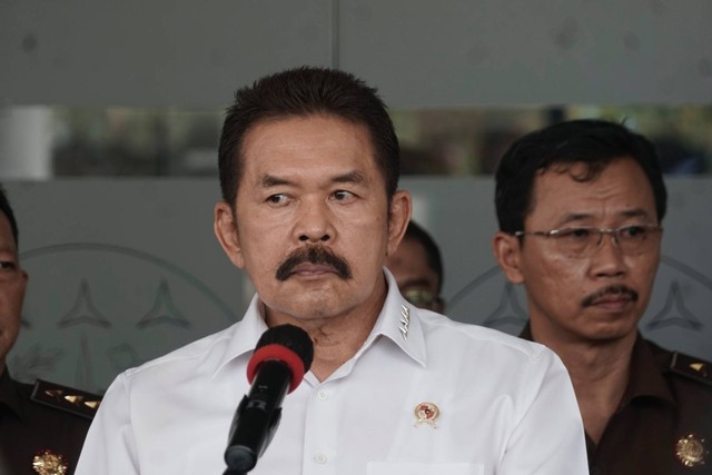 Jaksa Agung RI, Burhanuddin saat di di Kejaksaan Agung RI, Jakarta pada Senin (27/6/2022). Foto: Iqbal Firdaus/kumparan