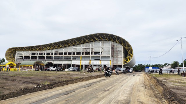 Gedung Olahraga (GOR) Sports Center Pangeran Ratu Alamsyah Pangkalan Bun. Foto: Lukman Hakim/InfoPBUN