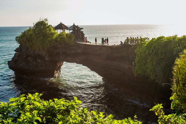 Harga Tiket Masuk Pura Batu Bolong, Foto: pexels/Ilya Lisauskas