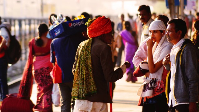 Ilustrasi para penduduk di India. Foto: Pavel Laputskov/Shutterstock