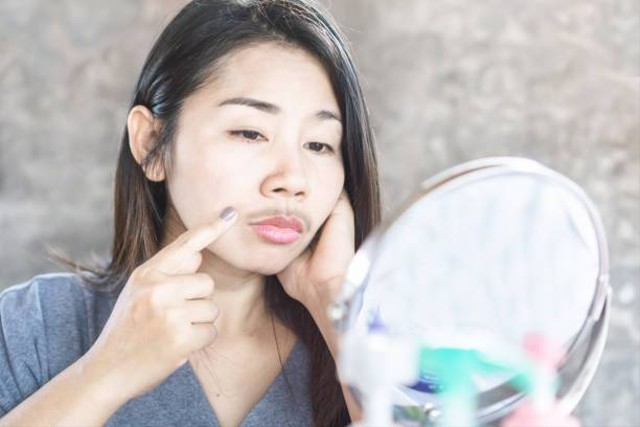 Cara Menghilangkan Kumis Secara Permanen. Foto: iStockphoto