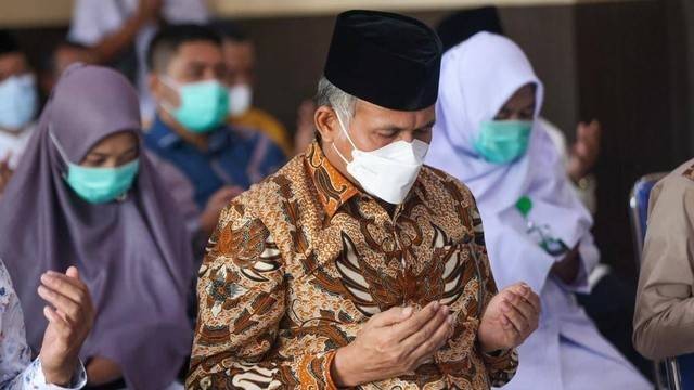 Gubernur Aceh, Nova Iriansyah. Foto: Dok. Biro Adpim Setda Aceh