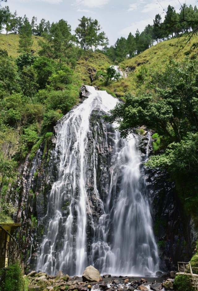 4 Wisata Air Terjun di Medan Paling Populer | kumparan.com