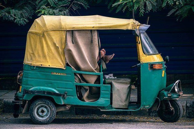 Gambar Tuk - Tuk https://pixabay.com/id/photos/Pexel