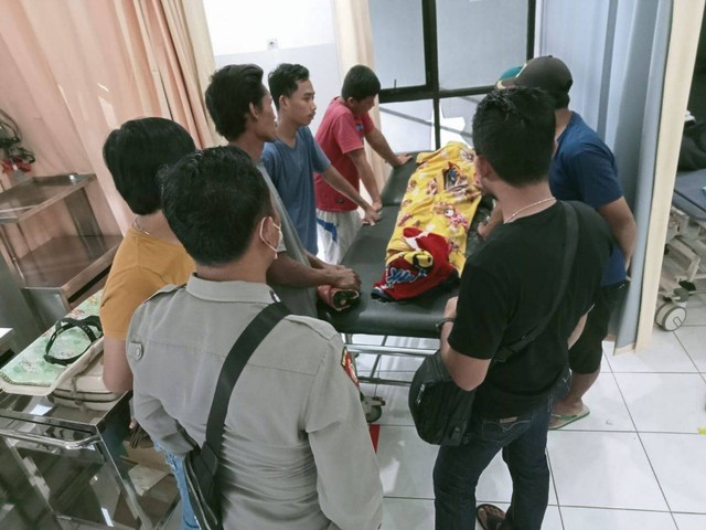 Bocah Kelas 5 SD Ditemukan Tenggelam saat Bermain di Embung Kertosari Pasuruan