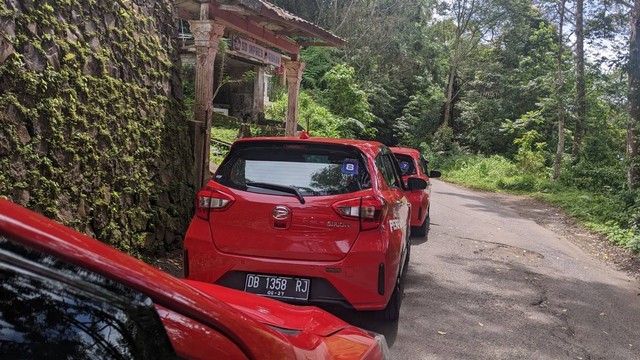 Test Drive Daihatsu Sirion di Manado, Sulawesi Utara. Foto: Sena Pratama/kumparan