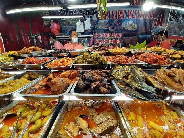 5 Rekomendasi Wisata Kuliner Sumatera Barat, foto : pixabay.com/masakan-padang