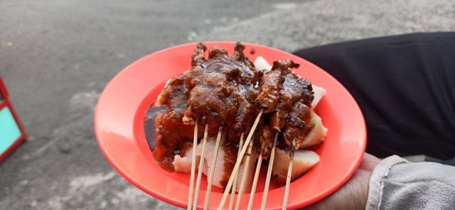 Sate Kelinci Telaga Sarangan Magetan, Kuliner Khas Sejak 1930