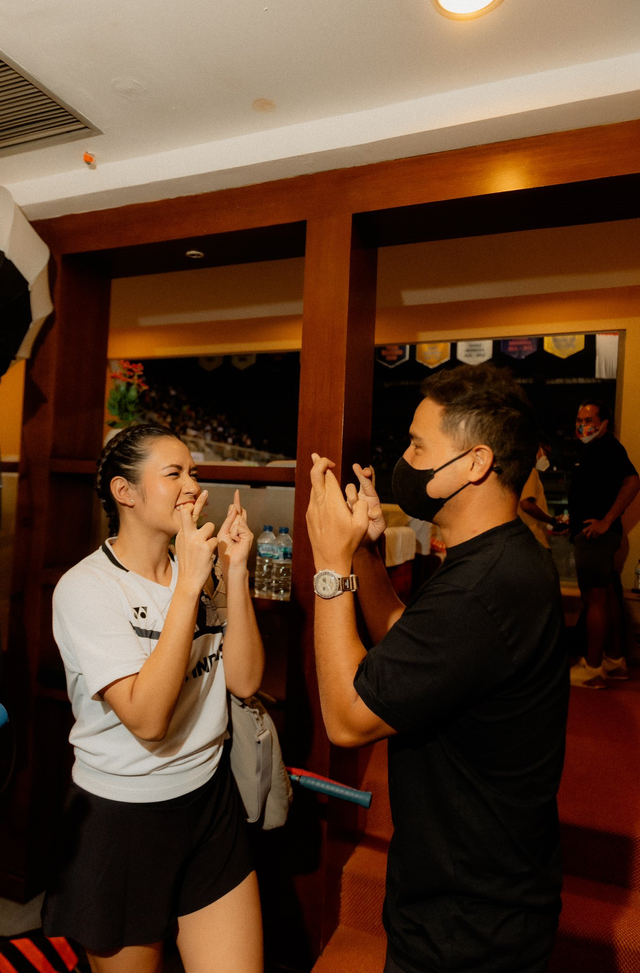 Raisa-Anya Geraldine tanding bulu tangkis. Foto: Twitter/@raisa6690