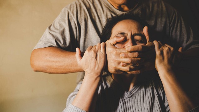 Ilustrasi kekerasan seksual. Foto: Doidam 10/Shutterstock