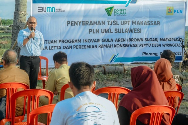 PLN Peduli Salurkan Bantuan Program Pengembangan CSR Kepada Dompet Dhuafa Sulsel