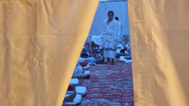 Suasana tenda di Arafah. Foto: Muhammad Iqbal/kumparan