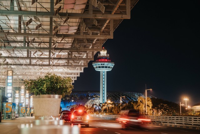 Rekomendasi Hotel dekat Bandara Changi, Foto: Unsplash/shawnanggg