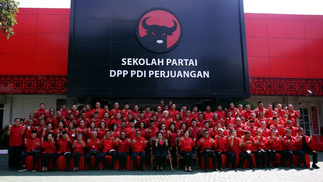 Fraksi PDIP DPR. Foto: PDIP