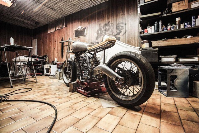 Ilustrasi Motor Pertama di Dunia. (Foto: SplitShire by https://pixabay.com)