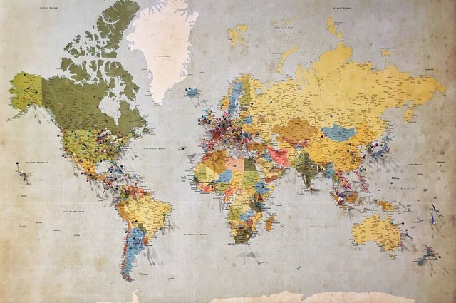 Ilustrasi benua terbesar di dunia, sumber foto: (Andrew Stutesma) by Unsplash.com