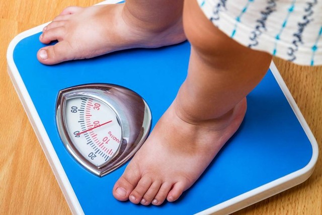 Ilustrasi berat badan ideal anak. Foto: Shutterstock 