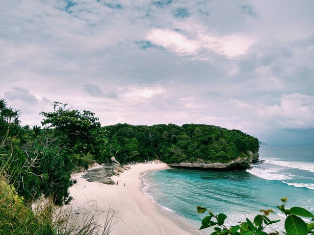 Objek Wisata Terbaik di Sumba, Foto hanya ilustrasi, bukan tempat sebenarnya. Sumber: Unspash/Itchy Feet   