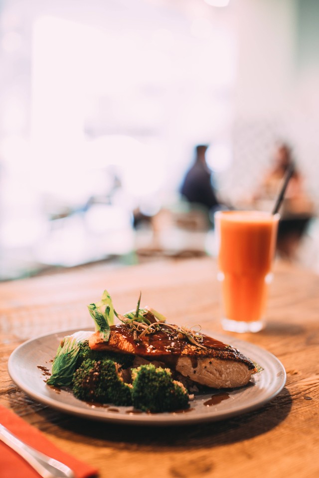 restoran di Lembang dengan pemandangan bagus dan instagramable. Gambar ini hanya ilustrasi. Sumber : Pexels/Rachel Claire