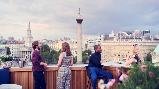 Ilustrasi menikmati liburan di Inggris. Foto: VisitBritain