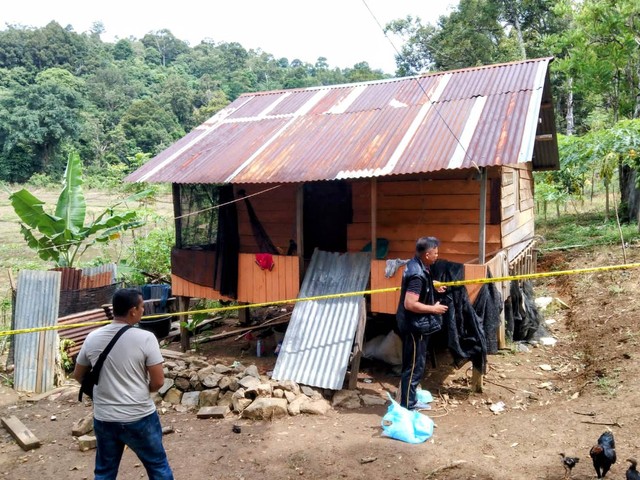 Gubuk lokasi penembakan petani di Aceh Jaya. Foto: Dokumentasi Polda Aceh