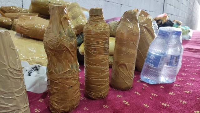 Botol berisi air zamzam. Foto: MCH 2022