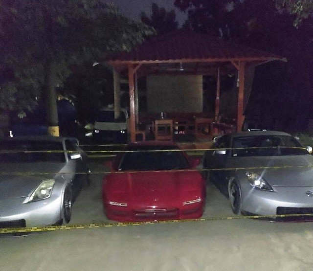 Tiga mobil mobil sport car bodong ditangkap Polda Kepri. (Foto: ist/Batamnews)