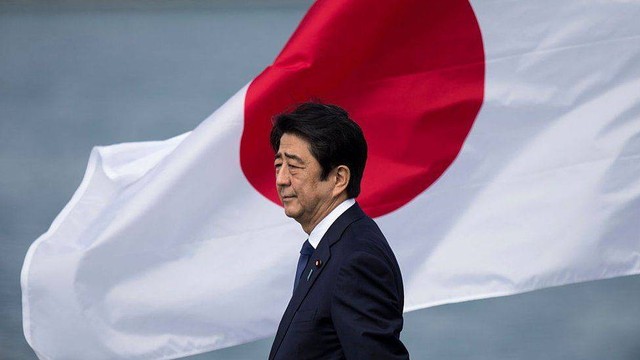 Shinzo Abe (Getty Images, BBC)