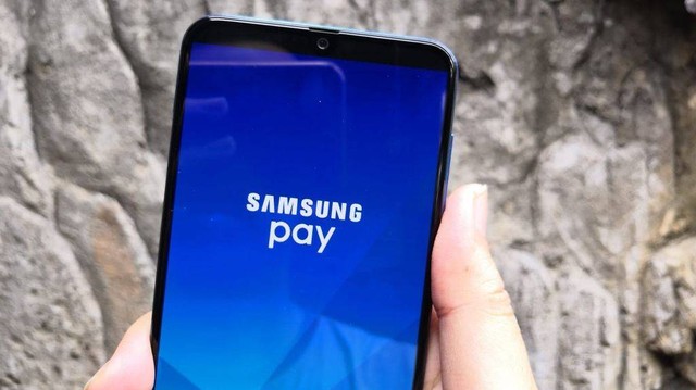 Tampilan Samsung Pay. Foto: Bianda Ludwianto/Kumparan.