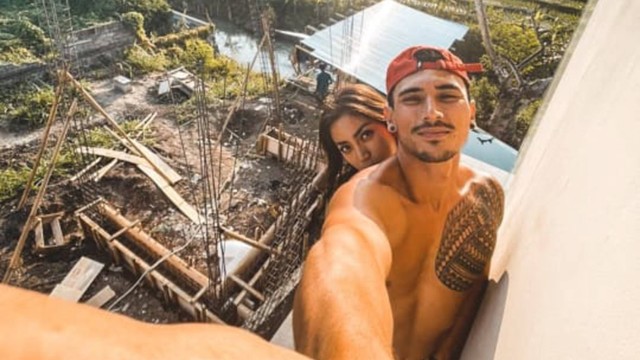 Jessica Iskandar bersama Vincent Verhaag. Foto: Instagram.com/v.andrianto