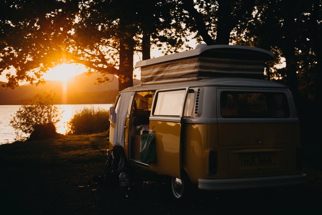 tips liburan ke new zealand dengan campervan/gambar hanya ilustrasi. sumber foto : unsplash/kevin.