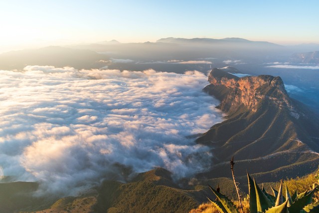 Destinasi Wisata Negeri di Atas Awan/ Foto Ini Hanya Ilustrasi dan Bukan Tempat Asli, Foto: Pexels/LehiLaraLeyvas