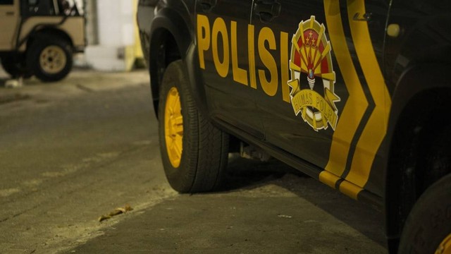 Cara Pasang Atribut Polisi Sumber www.unsplash.com