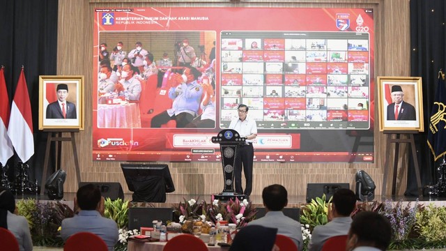Menkum HAM, Yasonna Laoly, dalam Seminar Nasional dalam rangka menyambut Hari Dharma Karya Dhika atau Hari Kementerian Hukum dan HAM ke-77, Senin 18 Juli 2022, di Jakarta. (Foto: Kemenkumham)