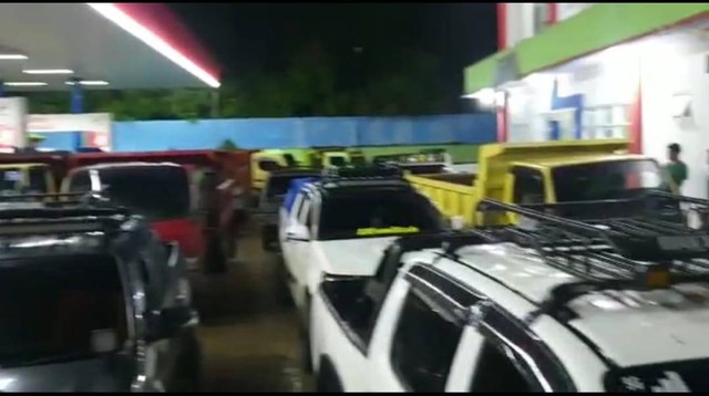33 unit mobil yang berhasil ditangkap Polda Papua Barat