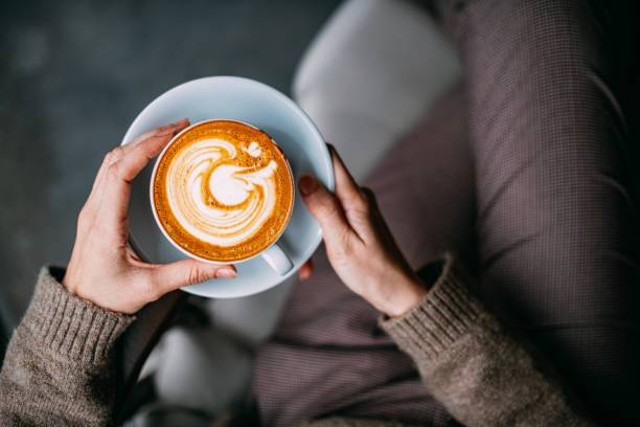 Ilustrasi Cafe di Binjai yang Instagramable dan Kekinian, Foto: Unsplash.