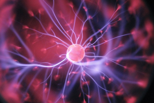 Mengenal James Chadwick Sang Penemu Neutron, Proton, dan Elektron (Foto: Unsplash.com)