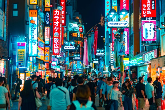 7 Tips Belanja Murah di Jepang/Foto hanya ilustrasi pasar jepang. Sumber: Unsplash/Jezael Melgoza