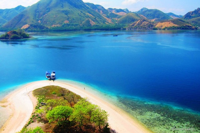 Catat! Inilah Waktu Terbaik ke Pulau Komodo, foto:sifataru.atrbpn.go.id/pulau-komodo