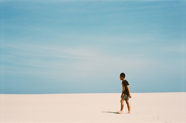 Rekomendasi Penginapan di Ujung Genteng, Foto: Unsplash/Nico G.