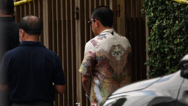 Dirtipidum Mabes Polri Brigjen Andi Rian di rumah Kadiv Propam Polri Irjen Pol Ferdy Sambo di Kompleks Polri Duren Tiga, Jakarta Selatan, Sabtu (23/7/2022). Foto: Jamal Ramadhan/kumparan