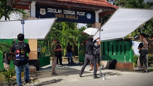 Lokasi syuting film "Uti deng Keke" mengambil lokasi di salah satu sekolah di Kabupaten Gorontalo. Foto: Dok banthayo