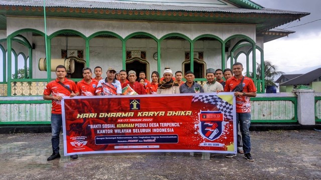 Sesi foto bersama dengan Tokoh Negeri Kulur, dokumentasi by Humas Lapas Saparua