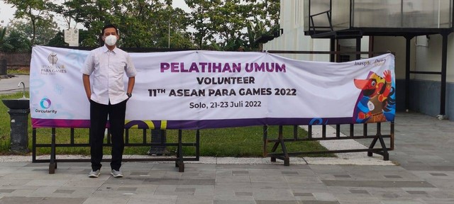 Dosen Spesialis Medikal Bedah "Prima Trisna Aji" ketika menjalani pelatihan umum Volounter Asean Para Games selama 3 hari/photo by : Dokpri