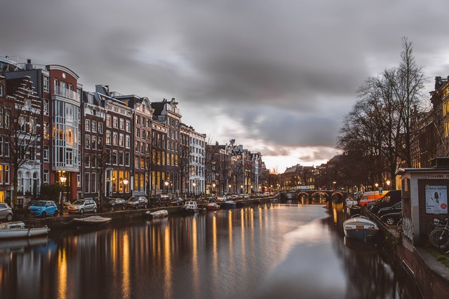 5 Rekomendasi Tempat Wisata di Amsterdam yang Instagramable/ Unsplash: Azhar J