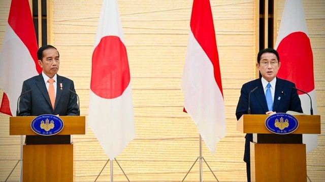 Presiden Jokowi saat pertemuan bilateral dengan PM Jepang Fumio Kishida di Tokyo, Jepang, Rabu (27/7/2022). Foto: Laily Rachev/Biro Pers Sekretariat Presiden