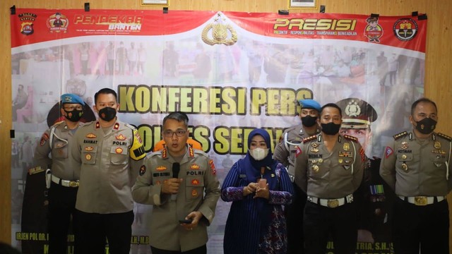 Kabid Humas Polda Banten, Kombes Pol Shinto Silitonga saat konferensi pers odong-odong maut di Serang, Rabu (27/7/2022). Foto: Dok. Istimewa