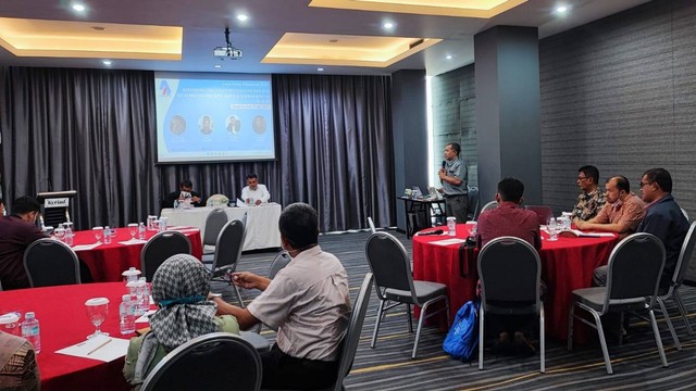 Diskusi terkait percepatan hak-hak kombatan GAM dan korban konflik di Aceh. Foto: ARC 