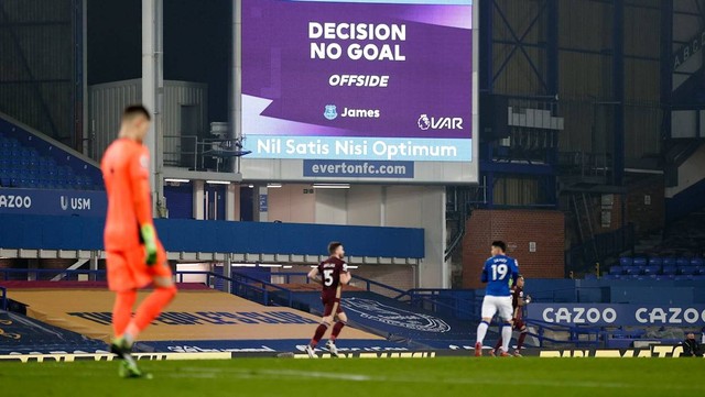 Gol yang dianulir karena offside. Foto: Getty Images