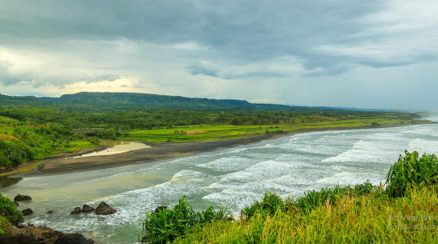 5 Pantai di Garut yang Terkenal dan Memesona, foto : google street view Puncak Guha Bungbulang